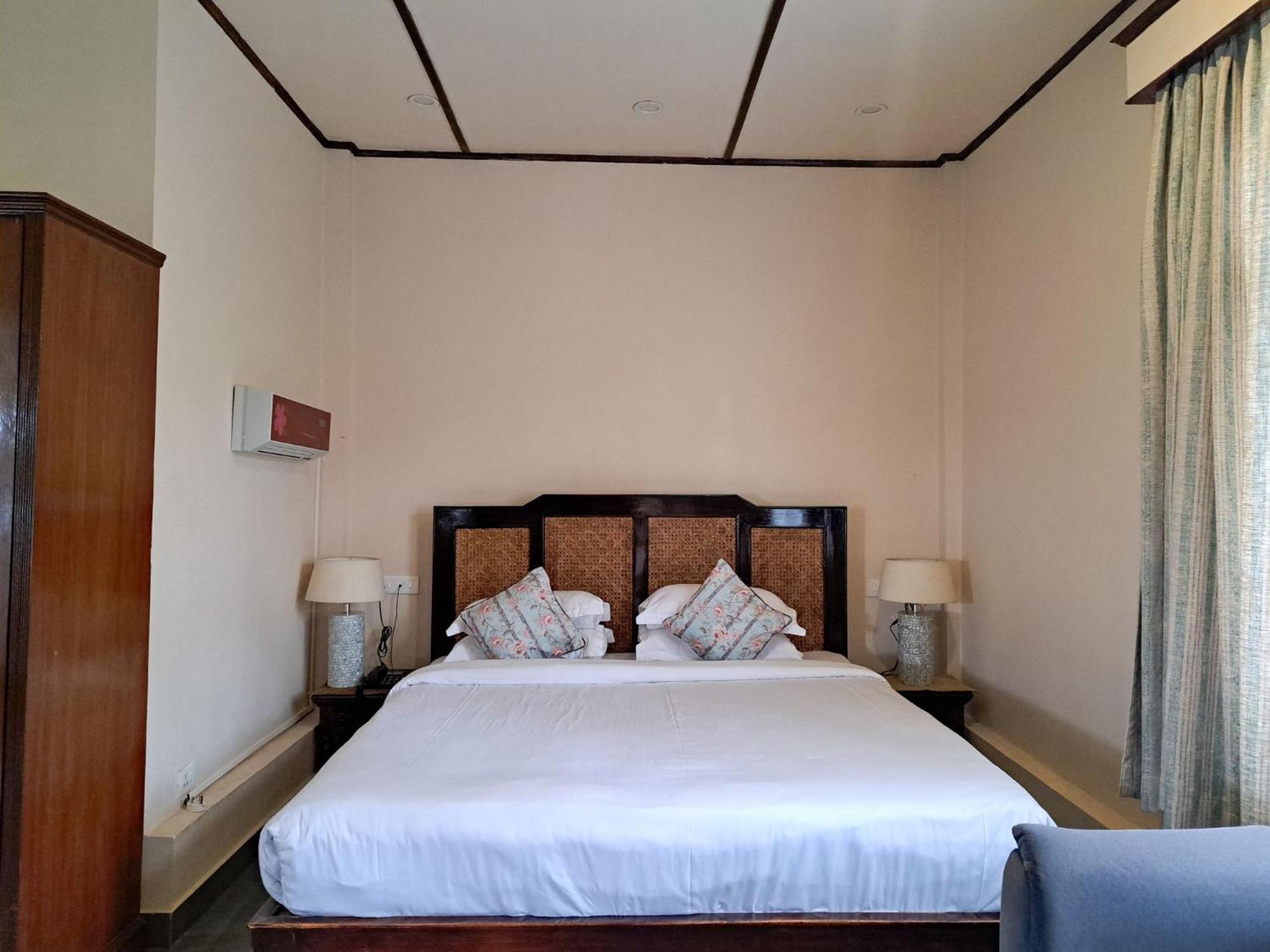The Heritage Club - Tripura Castle Hotel And Spa Shillong Extérieur photo