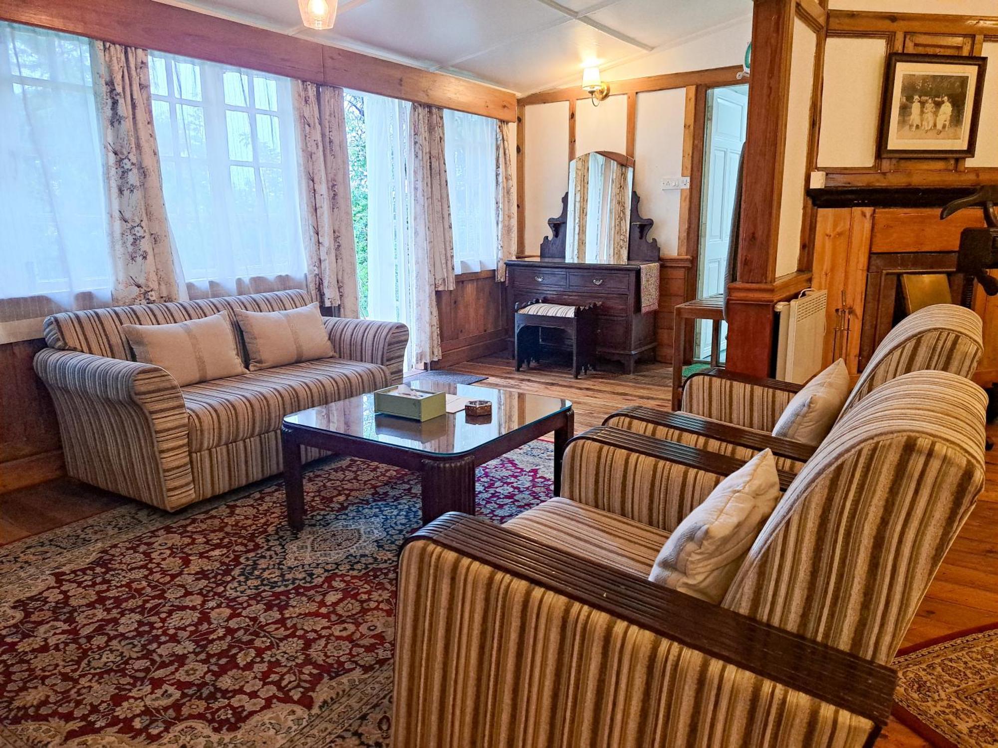 The Heritage Club - Tripura Castle Hotel And Spa Shillong Extérieur photo