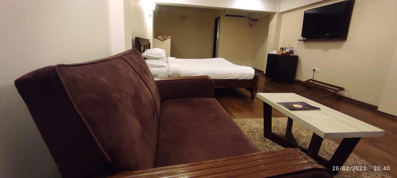The Heritage Club - Tripura Castle Hotel And Spa Shillong Extérieur photo