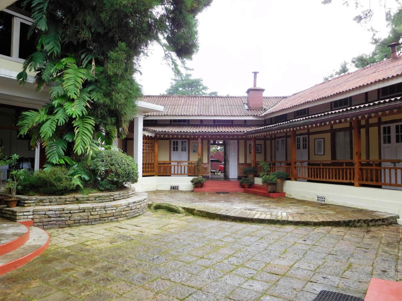 The Heritage Club - Tripura Castle Hotel And Spa Shillong Extérieur photo